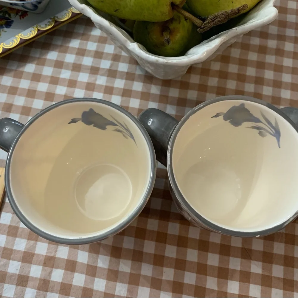 Pfaltzgraff Blue Floral Mugs Set - Picture 3 of 11